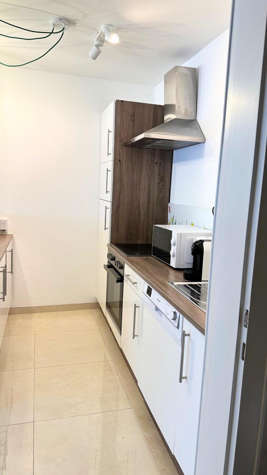 New - Cozy Apartment,Kitchen,Netflix And More Essen Exterior foto